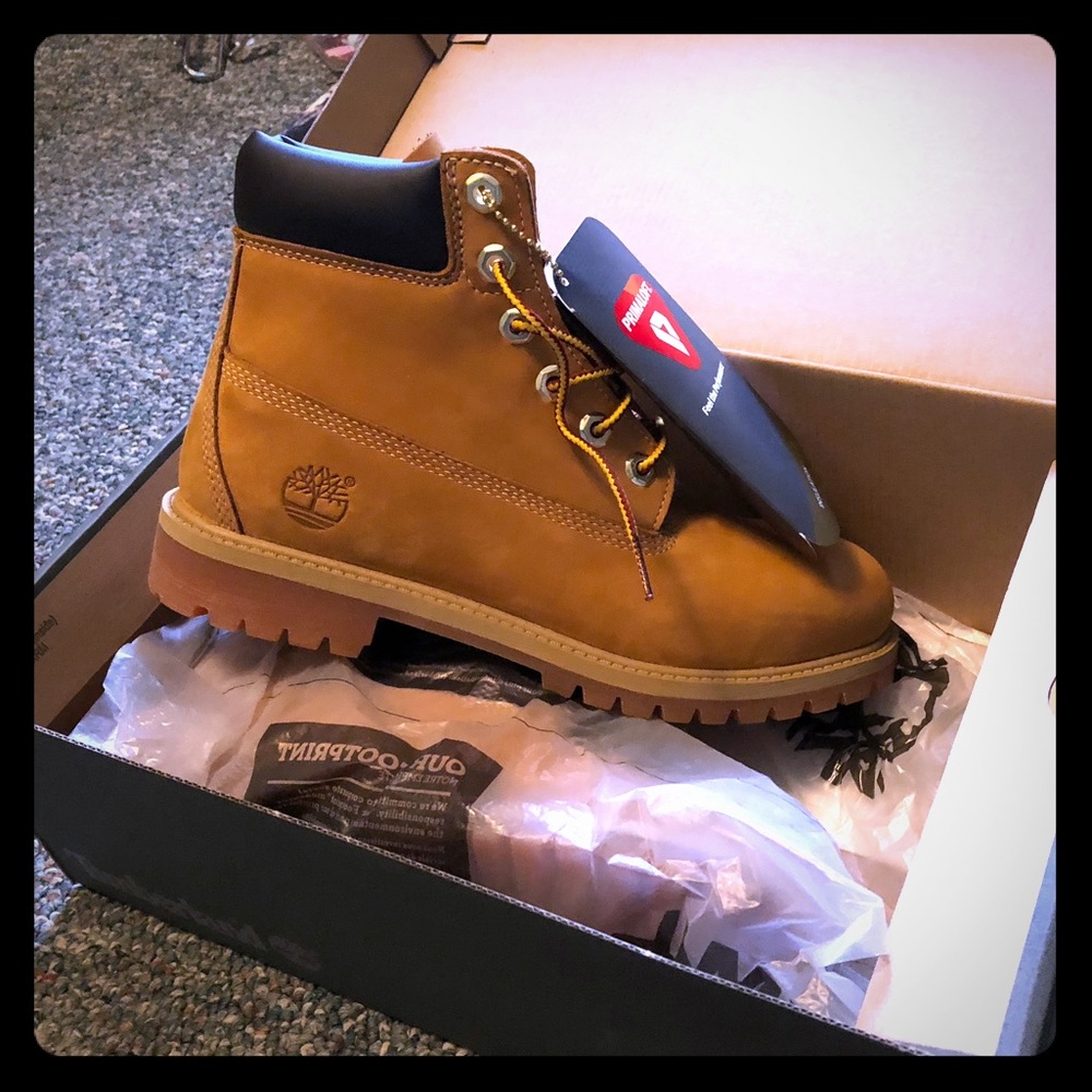 NWT Timberland Boots